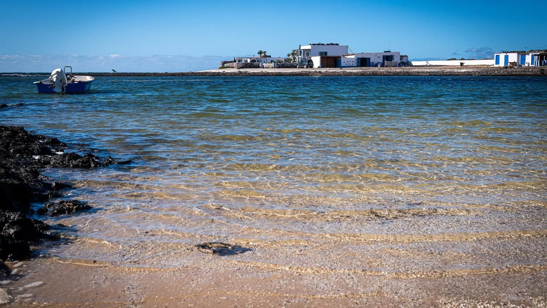 Apartamento Cabin In Front Of Idyllic Majanicho Beach